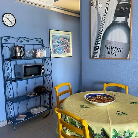 Apartman Wh-bilocale Sea Fronte Con Vista Mare A 5 Minuti Dalla Stazione Ventimiglia