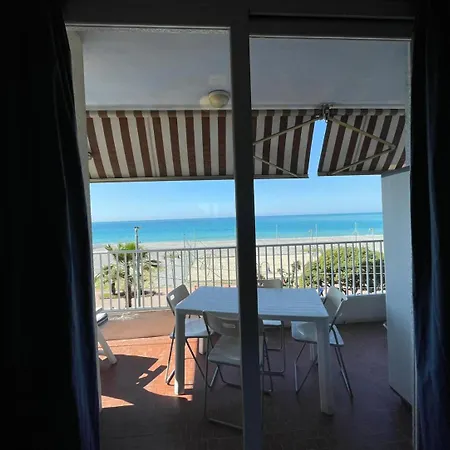Wh-bilocale Sea Fronte Con Vista Mare A 5 Minuti Dalla Stazione Ventimiglia